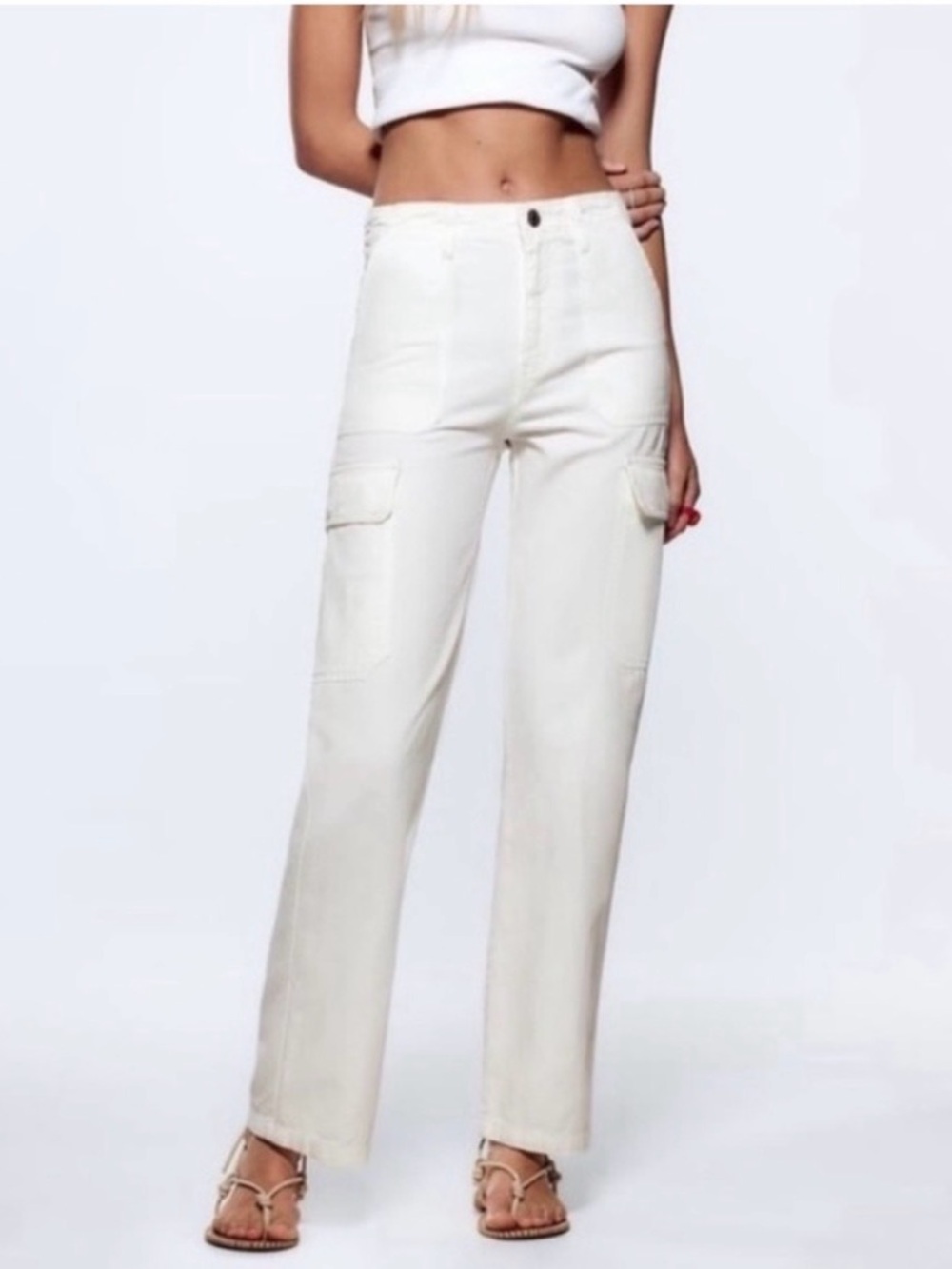 Zara High-Rise Straight Cargo Pants in Cream size 6